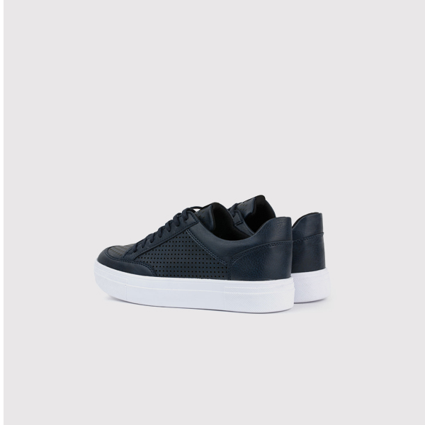 Granatowe sneakersy