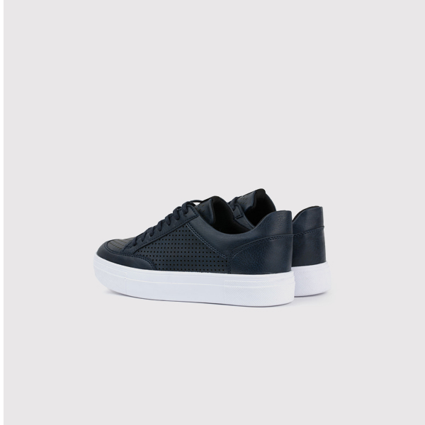 Granatowe sneakersy