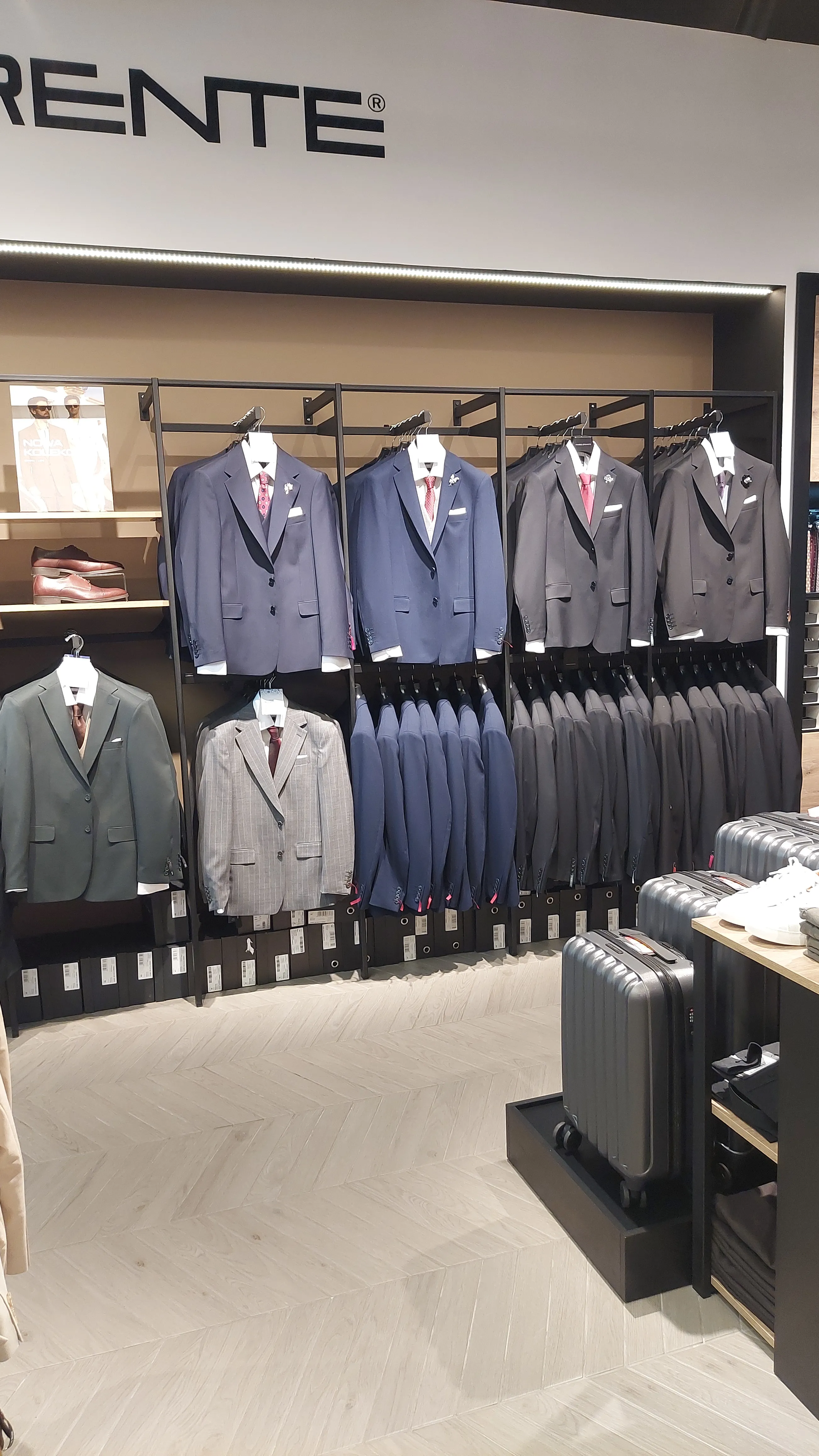 odzież męska, garnitury, koszule Katowice Pako Lorente