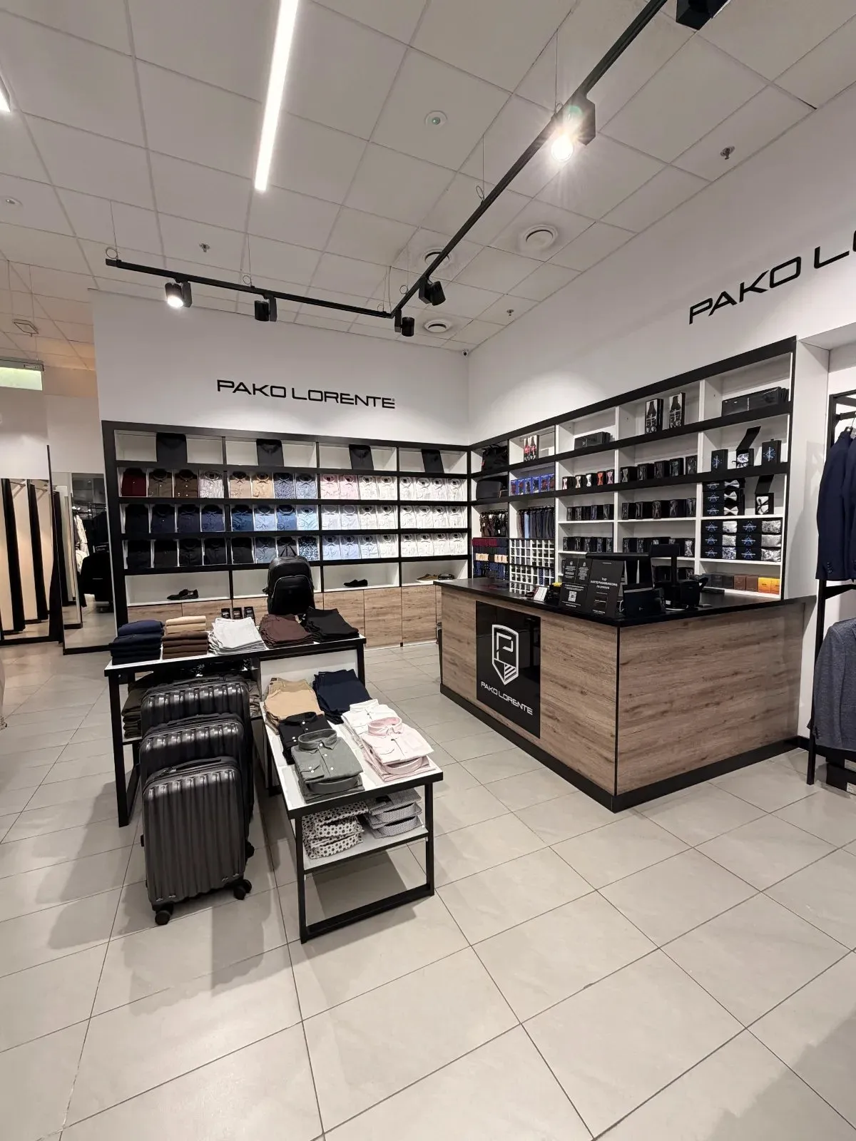 odzież męska, garnitury, koszule Lublin Pako Lorente