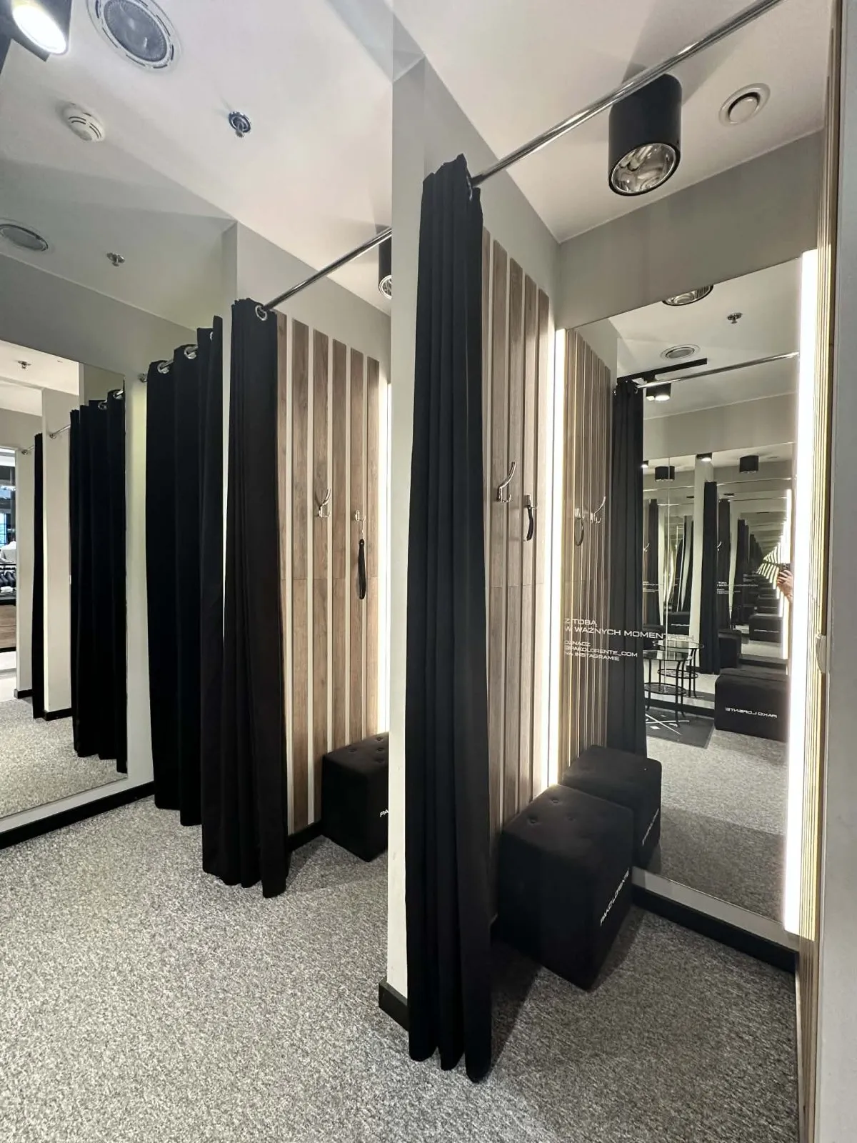 odzież męska, garnitury, koszule Słupsk Pako Lorente