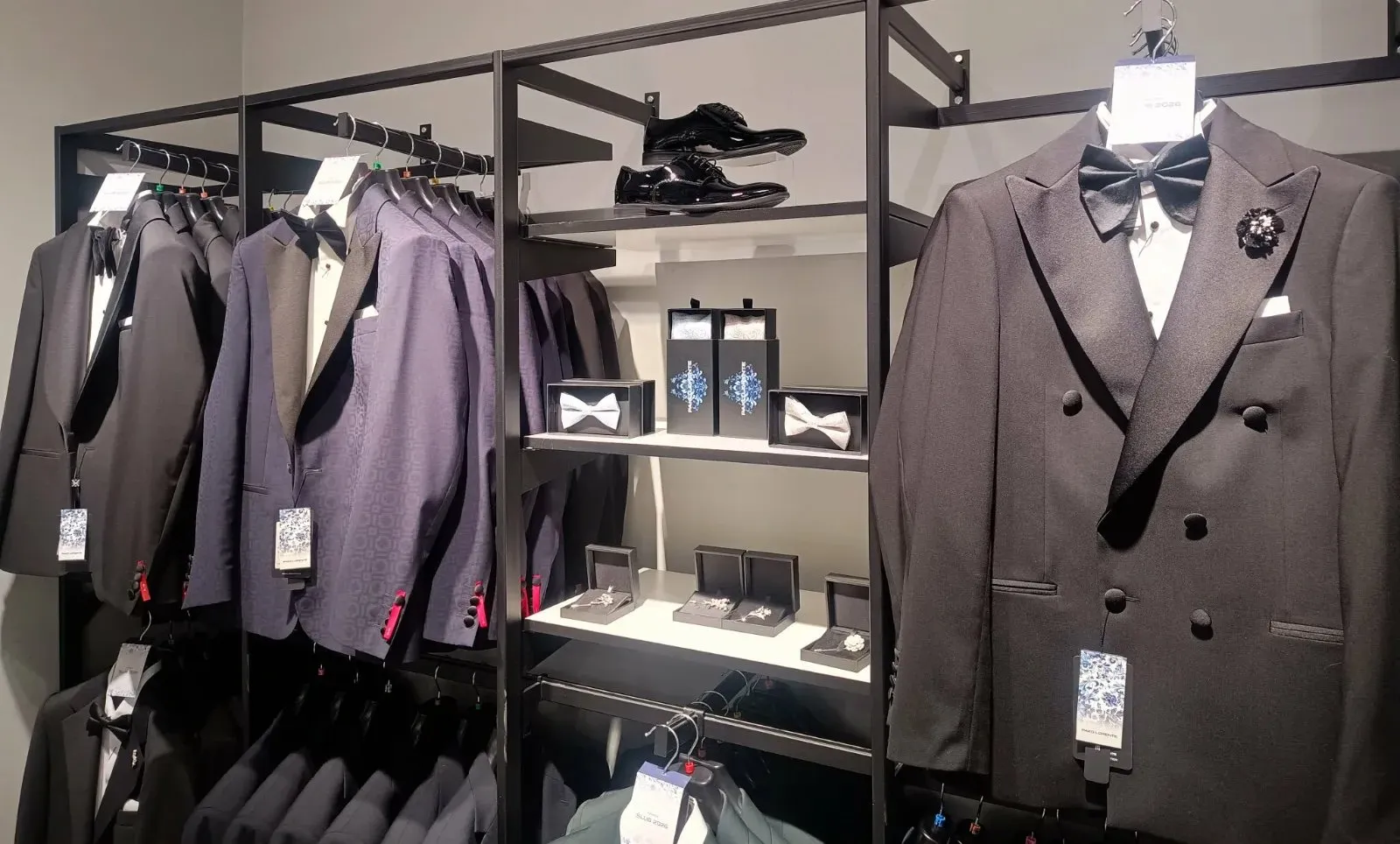 odzież męska, garnitury, koszule Toruń Pako Lorente