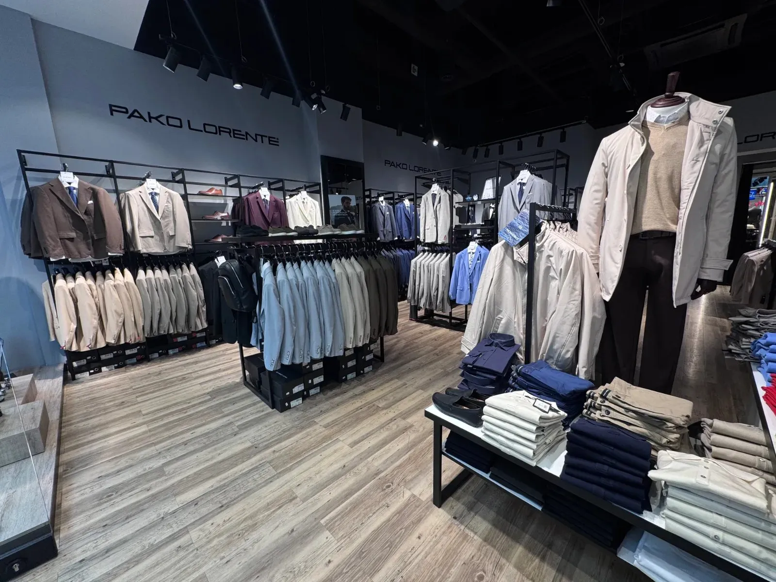 odzież męska, garnitury, koszule Warszawa Pako Lorente