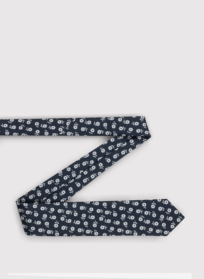 Granatowy krawat w srebrne kwiaty