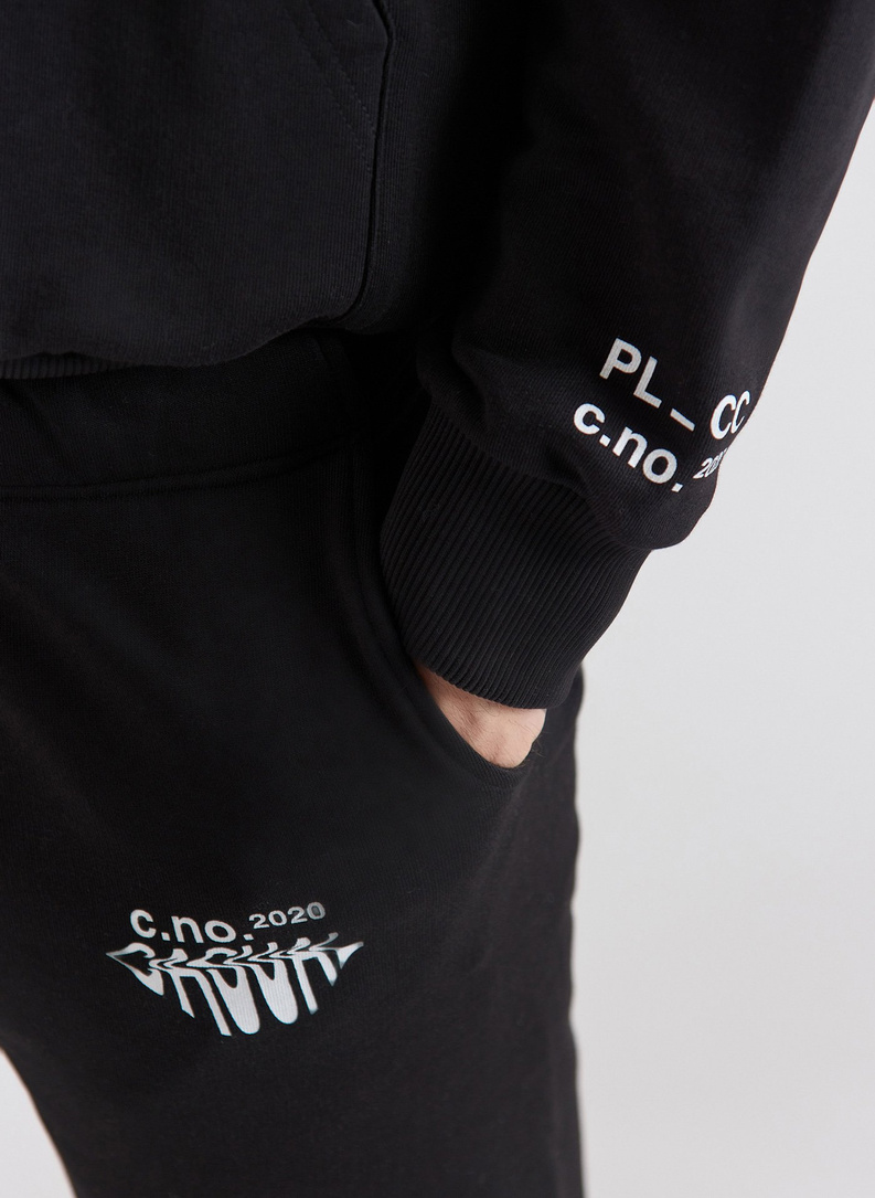 Czarne spodnie dresowe oversize C21SF-WD-002-C