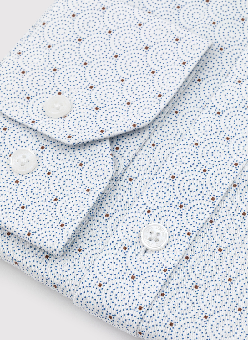 Koszula w kropki o kroju Regular 