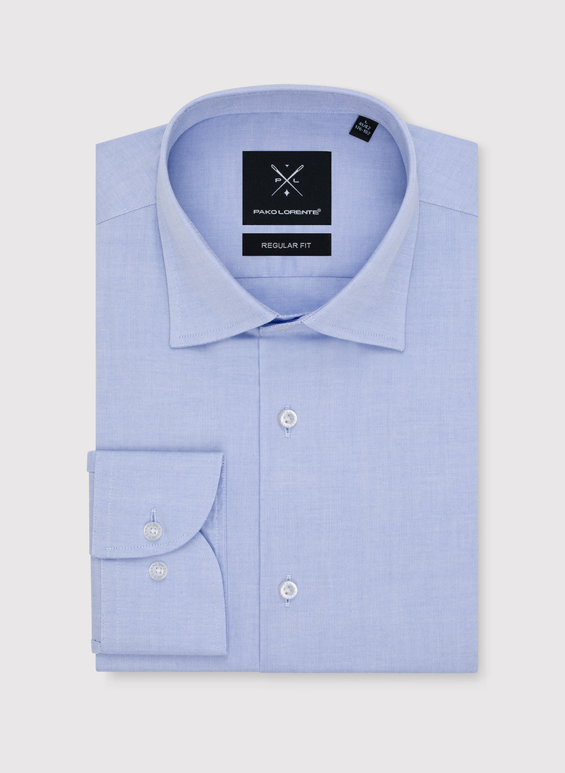 Niebieska koszula męska z długim rękawem