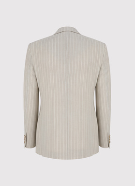 Beżowy garnitur męski w prążek