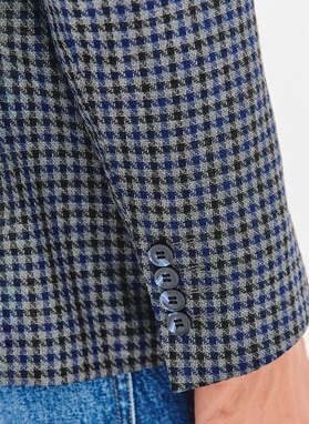 Granatowa marynarka w drobną kratę