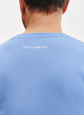 Bawełniany niebieski t-shirt