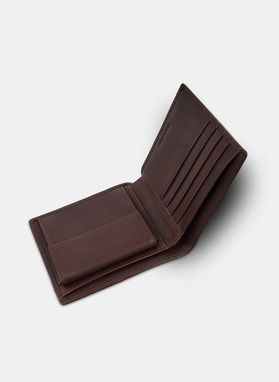 Brązowy skórzany portfel męski