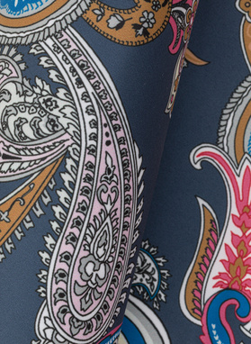 Wielokolorowa poszetka w paisley 