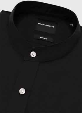 Lniana czarna koszula z kołnierzem stójką