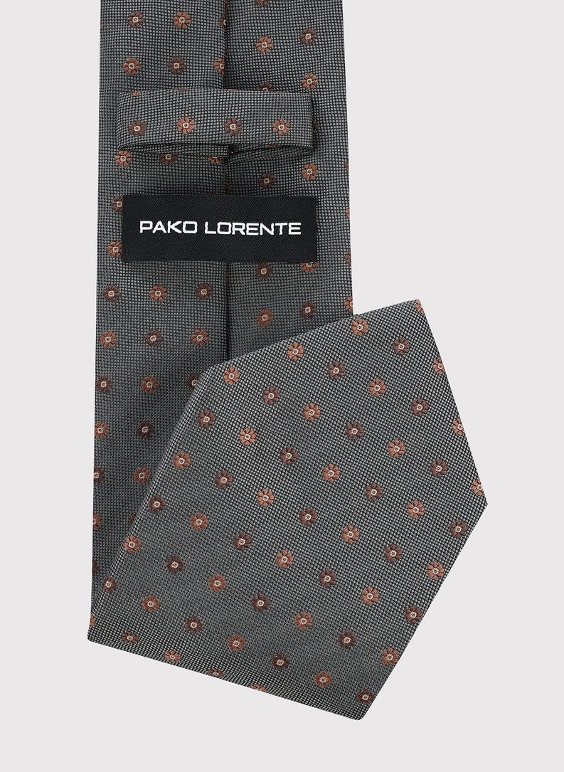 Zielony krawat w kwiaty