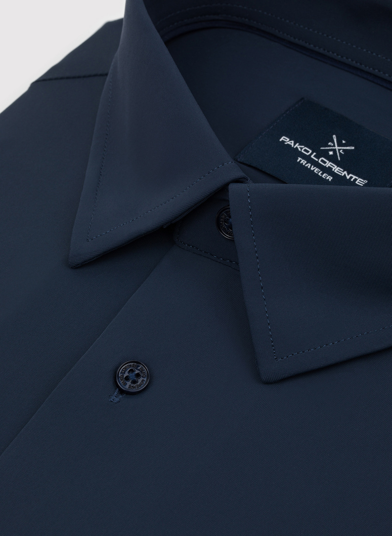 Gładka koszula męska w kolorze granatowym