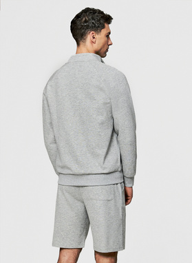 Szary dres męski z szortami