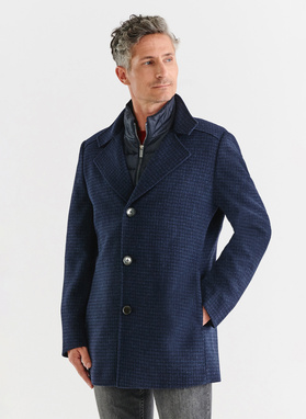 Granatowy płaszcz męski w mikrowzór