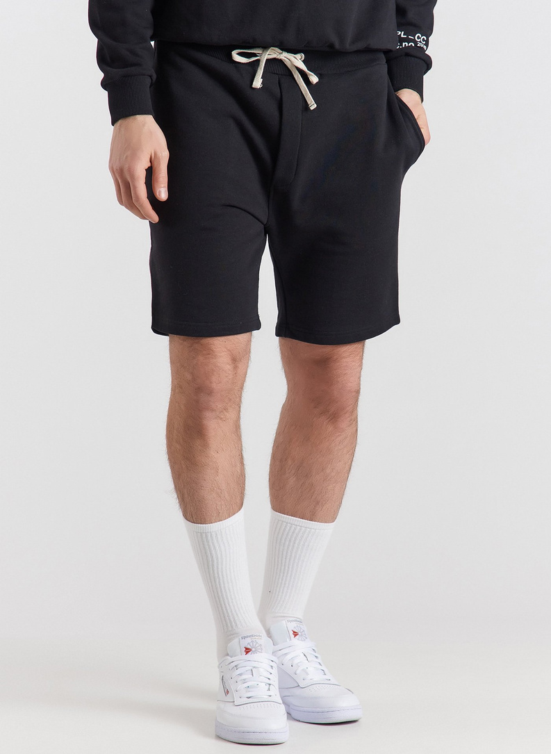 Czarne szorty oversize C21SF-WS-002-C