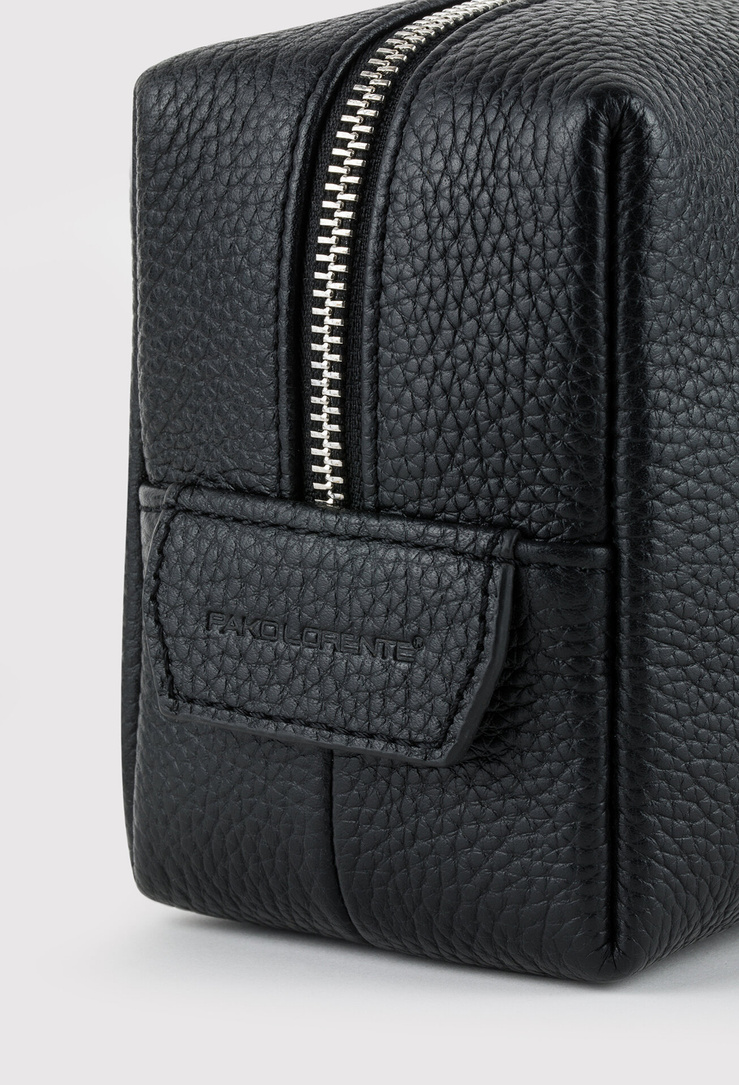 Skórzana męska kosmetyczka jednokomorowa