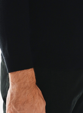 Czarny gładki półgolf męski