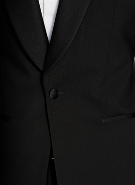 Ślubny smoking męski z szalowym kołnierzem