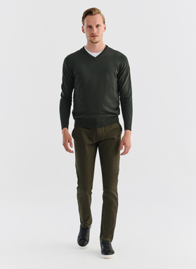 Zielone spodnie męskie o kroju Slim Fit