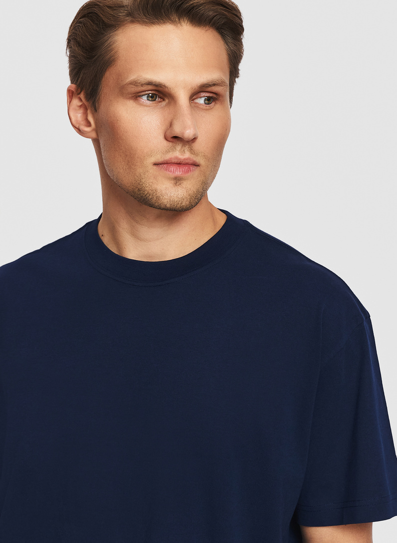 Granatowy t-shirt oversize