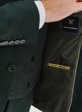 Dwuczęściowy garnitur męski w kolorze zielonym