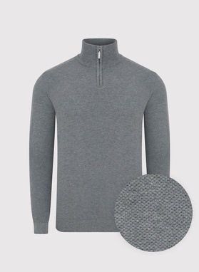 Szary sweter z wysoką stójką zapinaną na zamek
