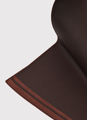 Brązowy zestaw krawat i poszetka