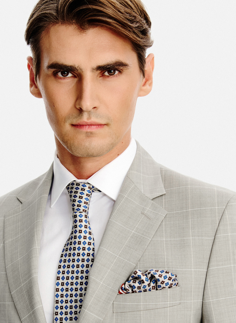 Ślubny garnitur męski w kratkę