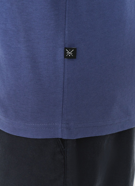 Bawełniany granatowy t-shirt z okrągłym dekoltem