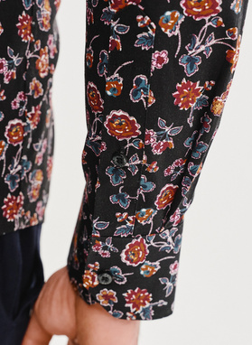 Czarna koszula męska w kwiaty