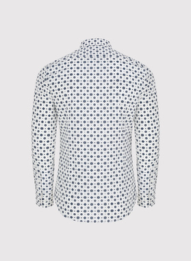 Biała koszula w niebieski wzór geometryczny