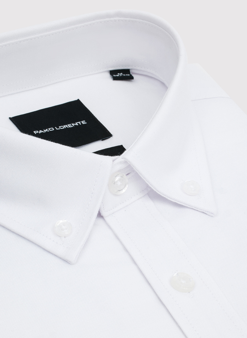 Biała koszula męska