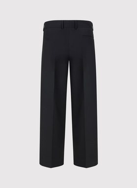 Czarne spodnie garniturowe oversize