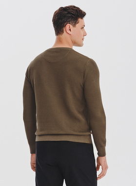 Brązowy sweter męski o-neck