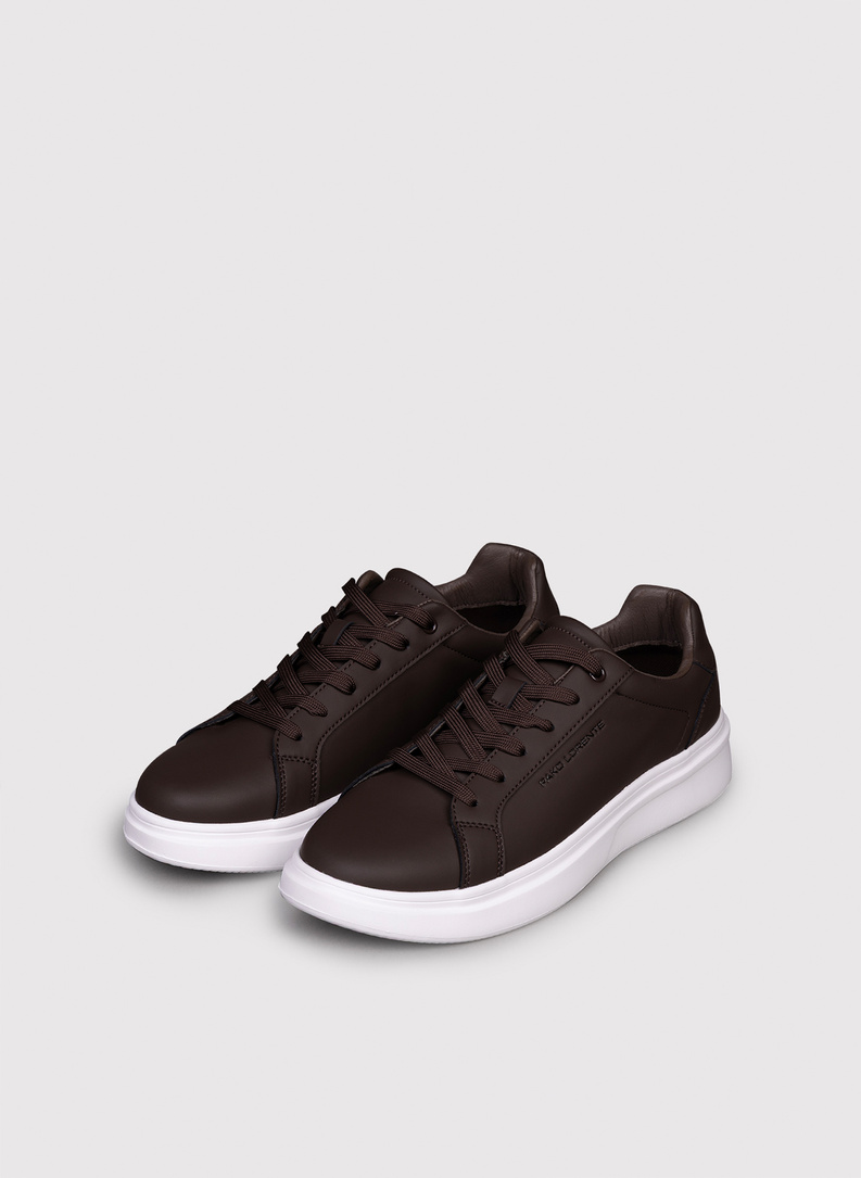 Sneakersy męskie w brązowym kolorze