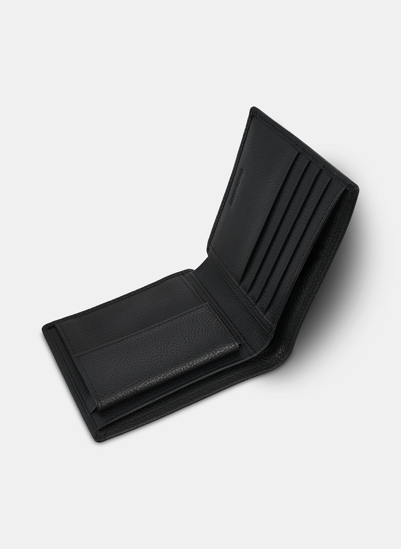 Czarny skórzany portfel męski