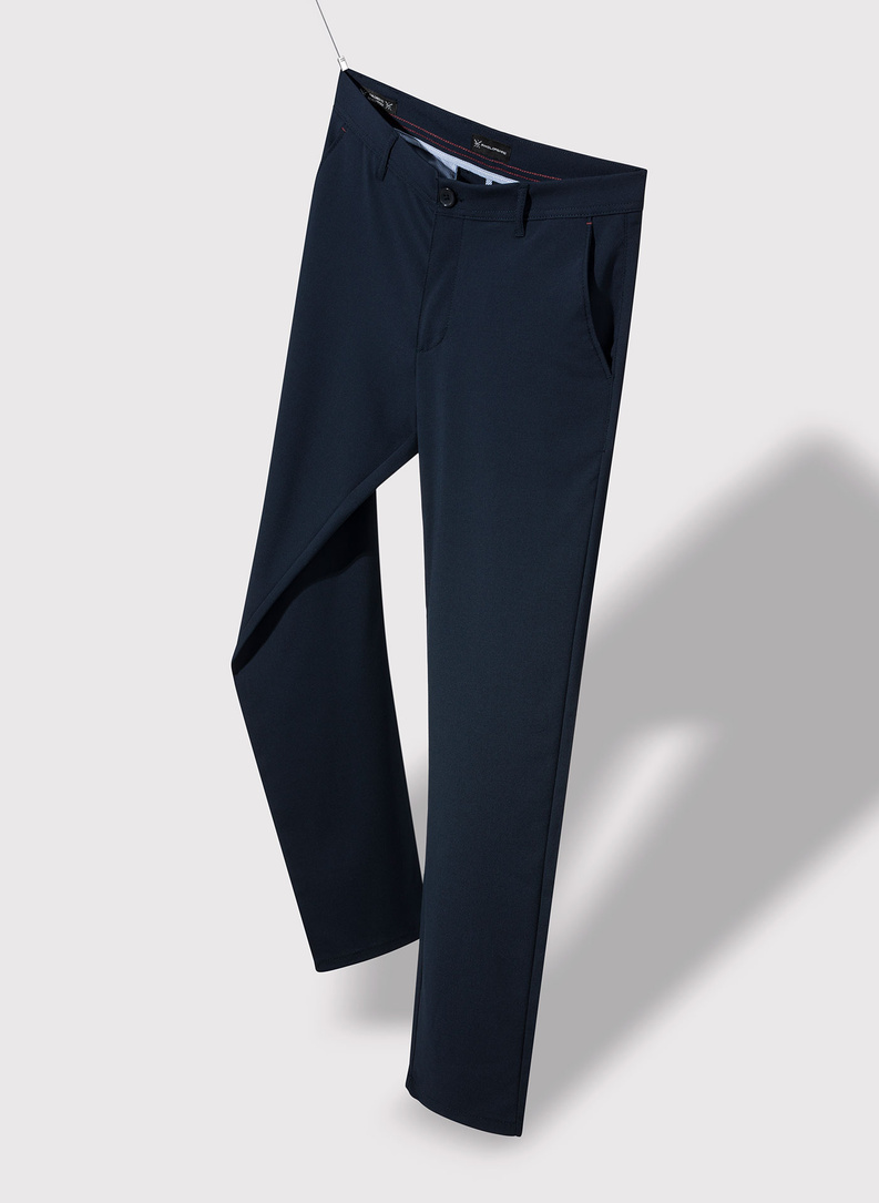 Męskie gładkie granatowe spodnie 