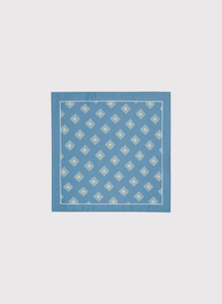 Niebieska poszetka męska ze wzorem na całej powierzchni