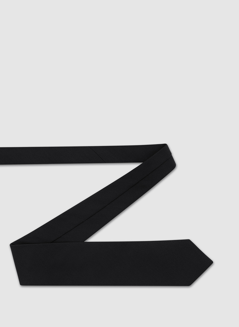 Czarny gładki krawat