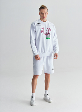 Biała bluza oversize z okrągłym dekoltem C22SF-2B-005-B-0