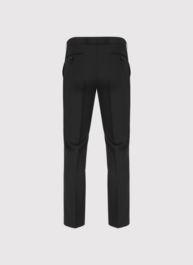 Wełniany czarny garnitur męski