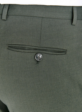 Zielone wełniane spodnie garniturowe