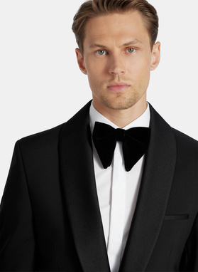 Ślubny smoking męski z szalowym kołnierzem