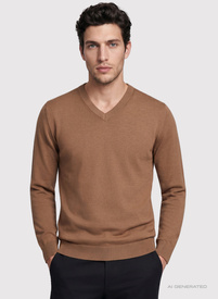 Kamelowy sweter męski w serek