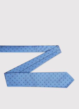 Niebieski krawat męski w mikrowzór