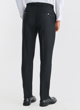 Wełniane czarne spodnie garniturowe