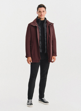 Bordowa kurtka puchowa